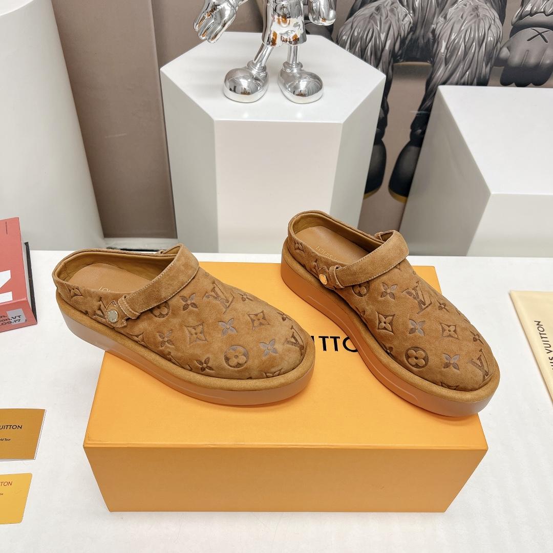 Louis Vuitton Aspen Platform Clog          1ACHWJ - FashionPlug