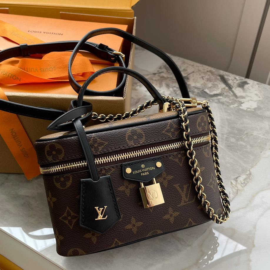 Louis Vuitton Vanity Chain Pouch    M47125 - FashionPlug