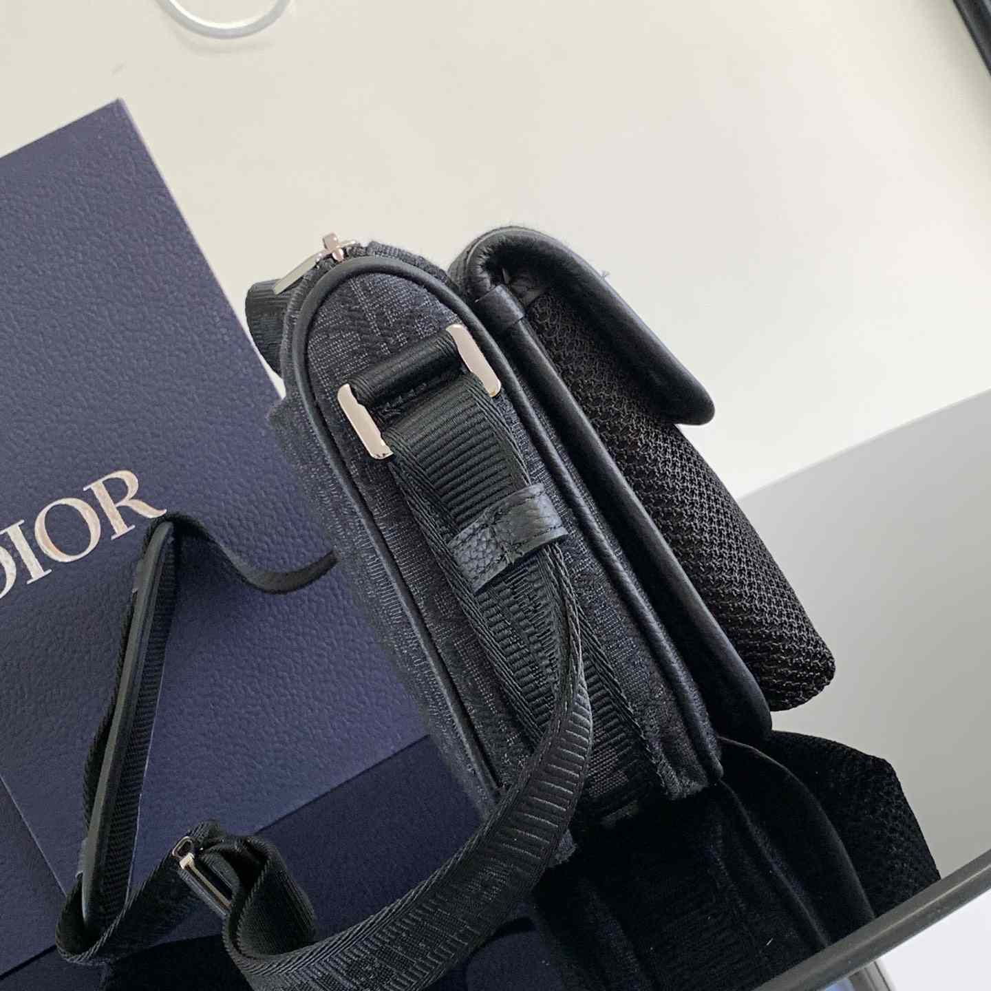 Dior 8 Bag With Strap - FashionPlug