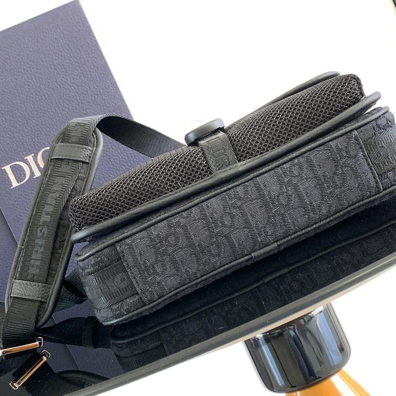 Dior 8 Bag With Strap - FashionPlug