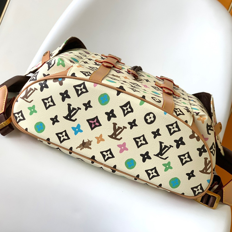 Louis Vuitton Christopher MM   M25240 - FashionPlug