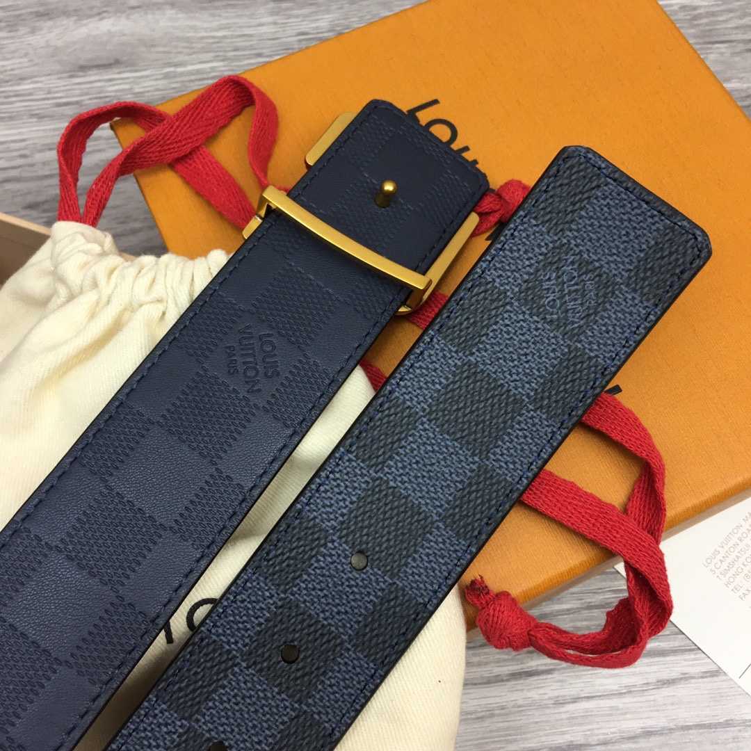 Louis Vuitton 40MM Reversible Belt - FashionPlug