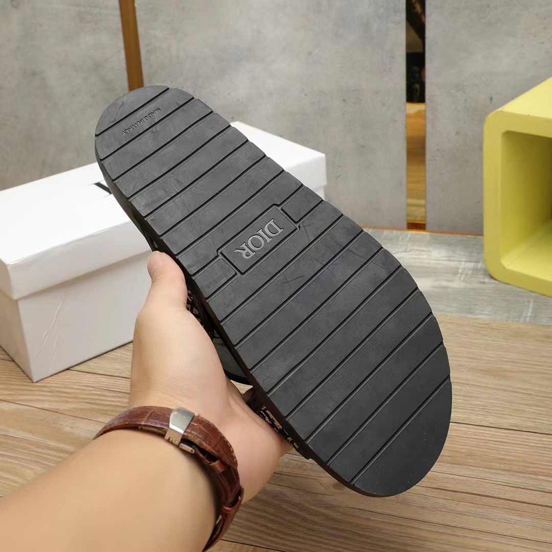 Dior Oblique Sandal - FashionPlug