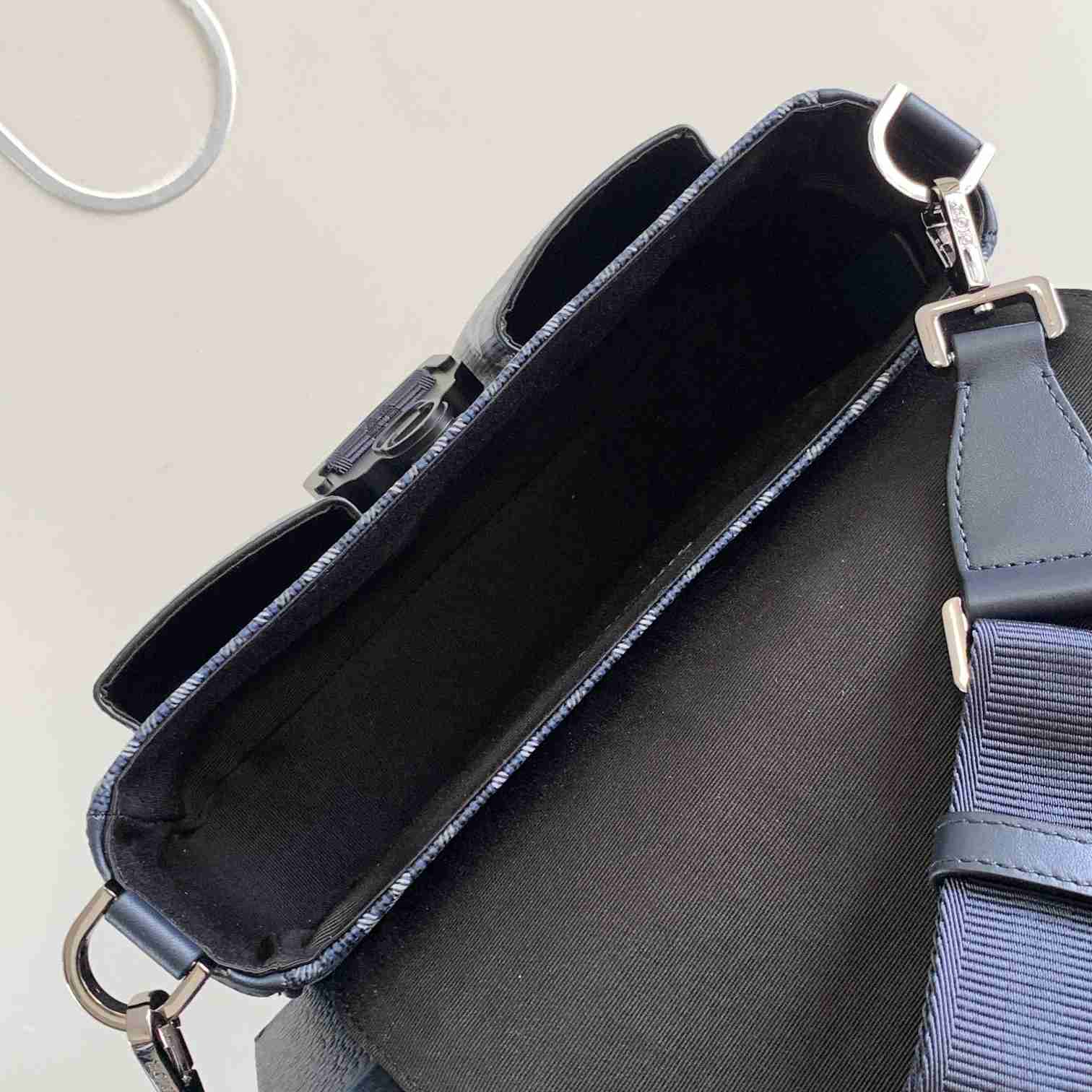 Dior Hit The Road Bag With Strap - FashionPlug