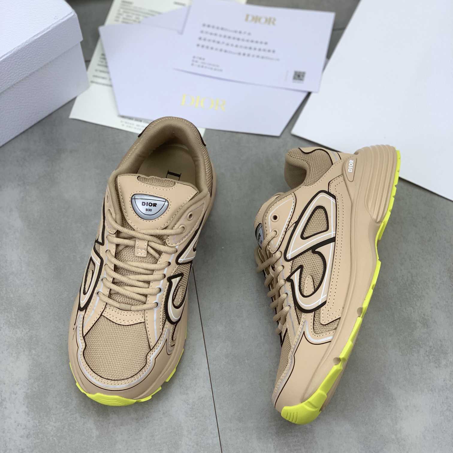 Dior B30 Sneaker  - FashionPlug