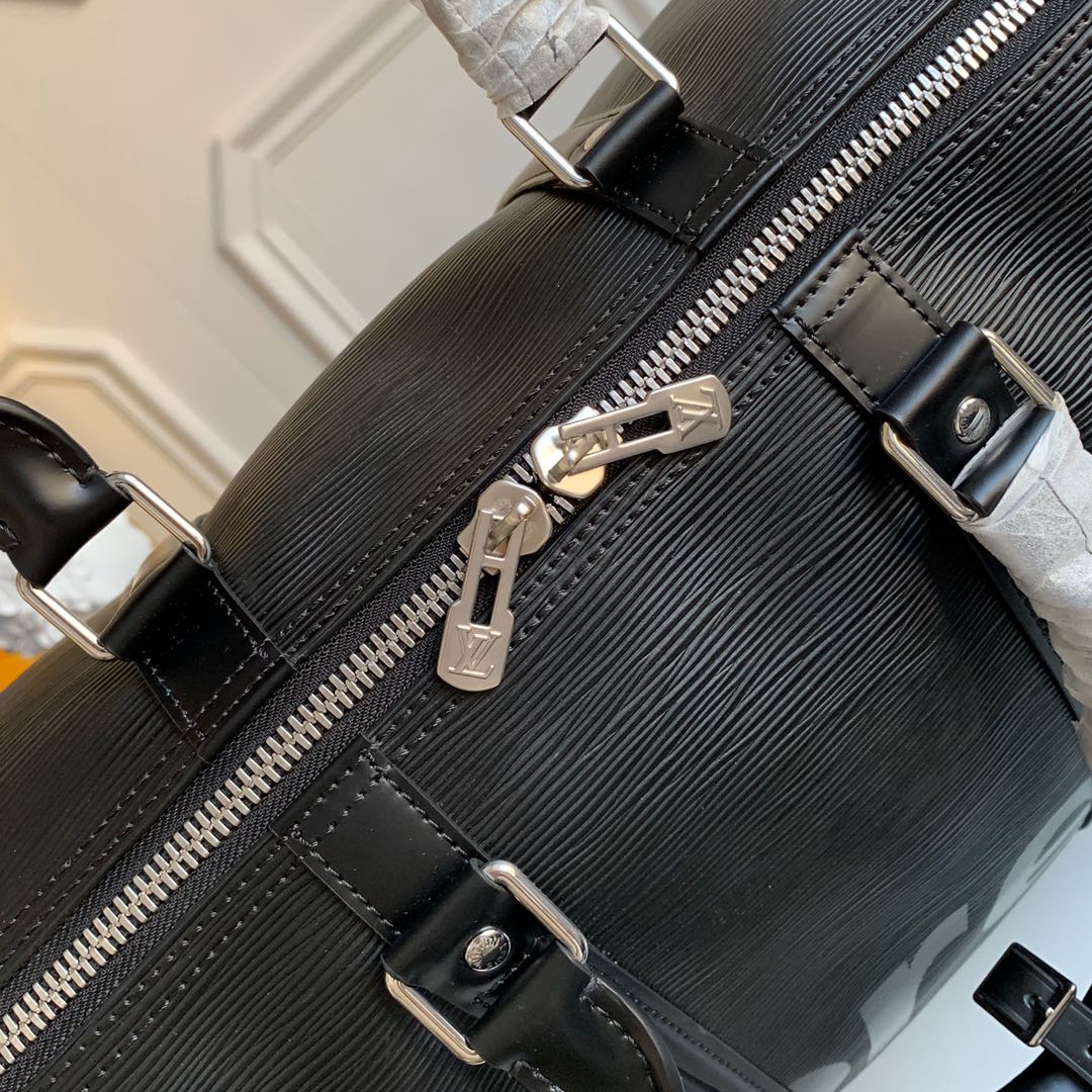 Louis Vuitton x Supreme Keepall  Bandouliere 45 Travel Bag - FashionPlug