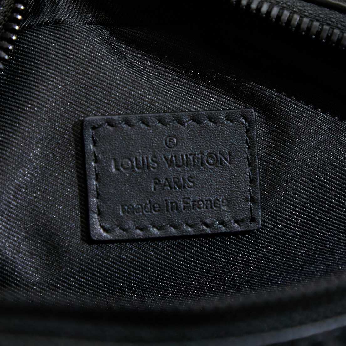 Louis Vuitton Alpha Messenger  M46955 - FashionPlug