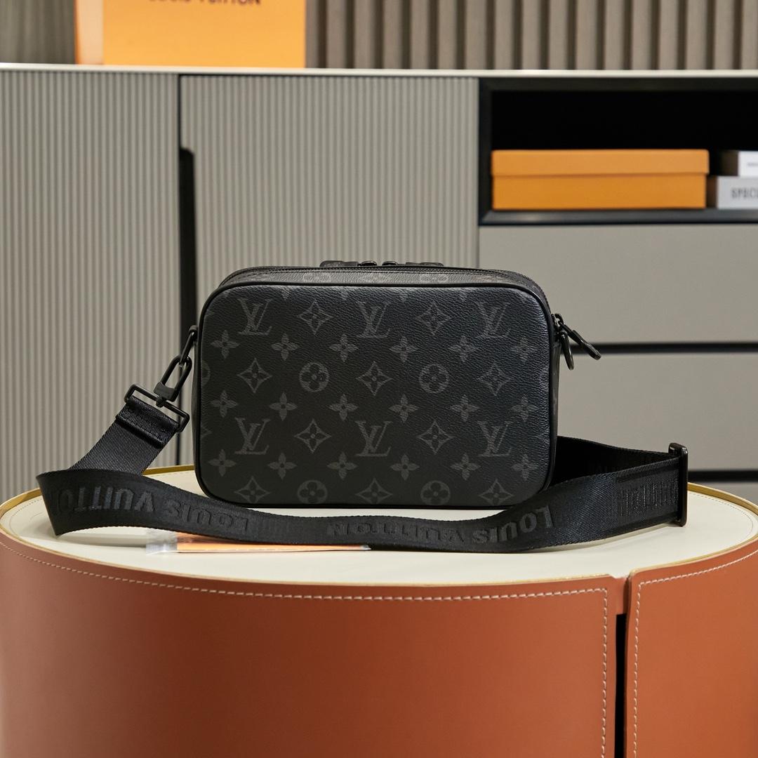 Louis Vuitton Alpha Messenger  M46955 - FashionPlug