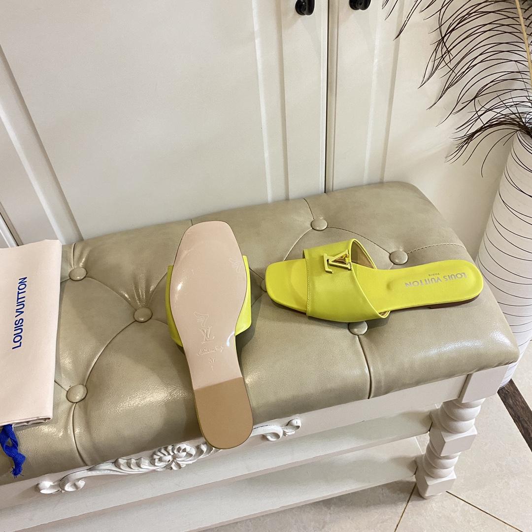 Louis Vuitton LV Capri Flat Mule   1ACTT0 - FashionPlug