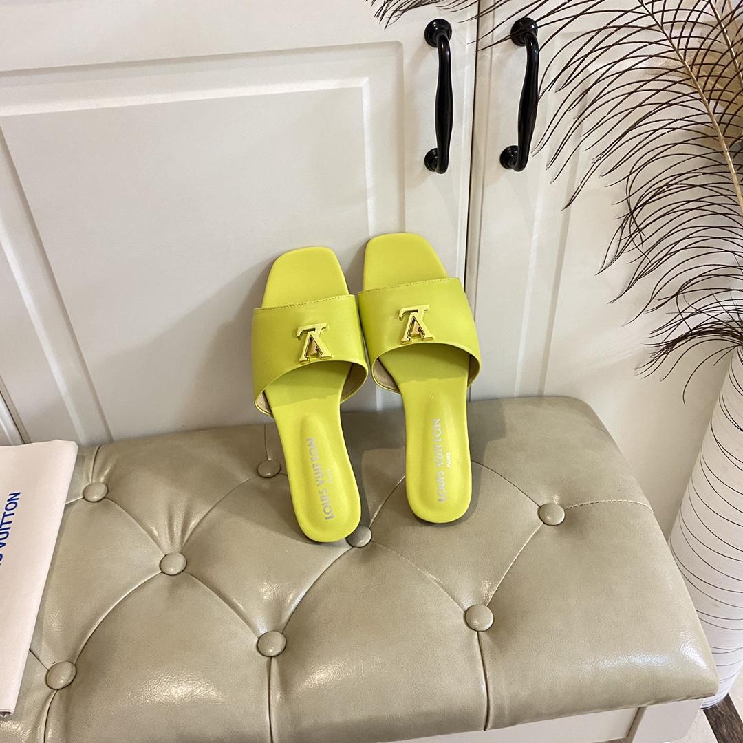 Louis Vuitton LV Capri Flat Mule   1ACTT0 - FashionPlug