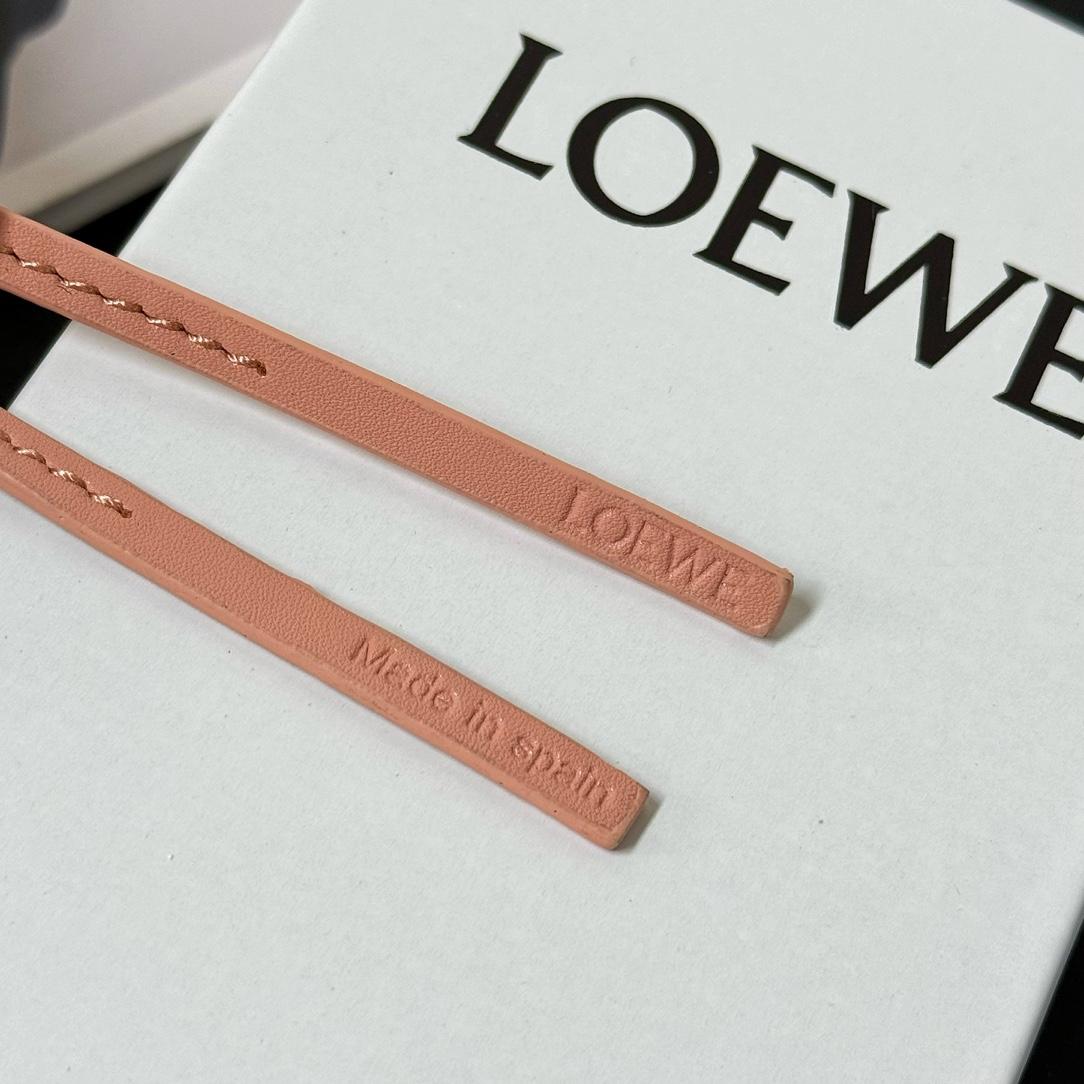 Loewe Pig Charm In Felt - FashionPlug