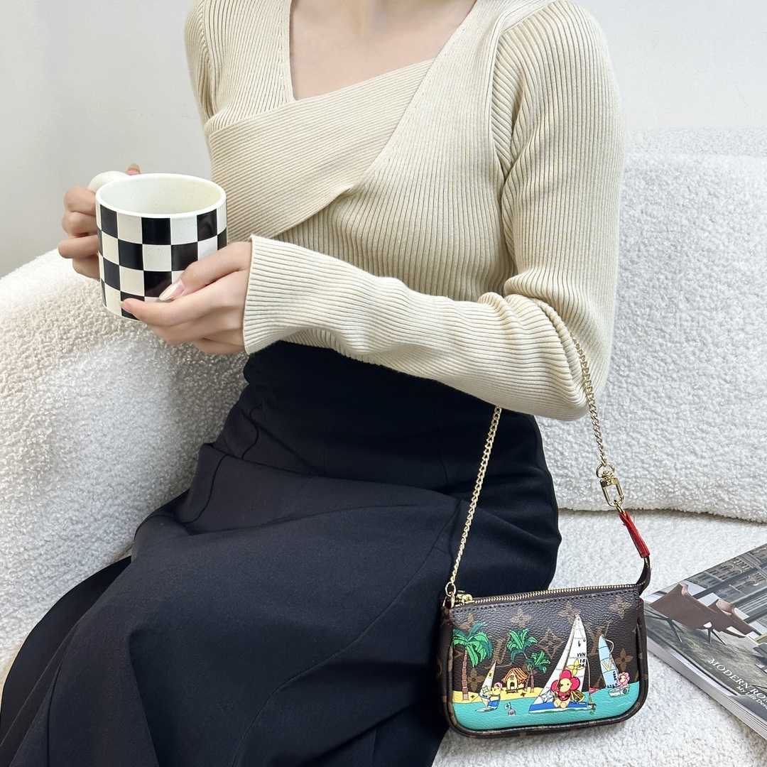 Louis Vuitton Mini Pochette Accessoires    M82841 - FashionPlug