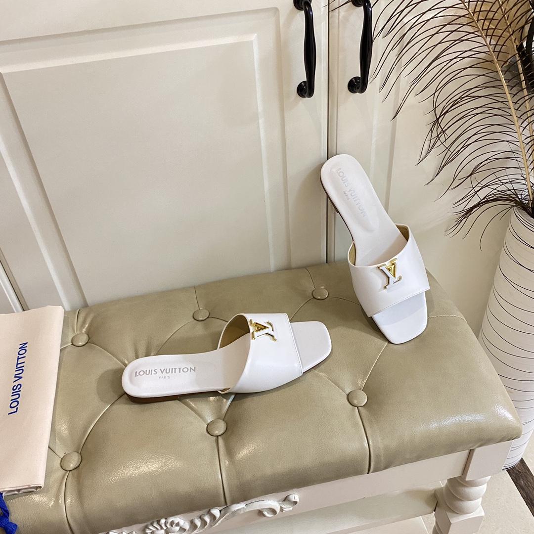 Louis Vuitton LV Capri Flat Mule   1ACTQC - FashionPlug