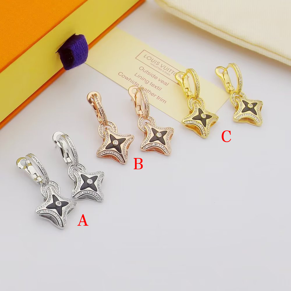Louis Vuitton Ever Blossom Earrings - FashionPlug