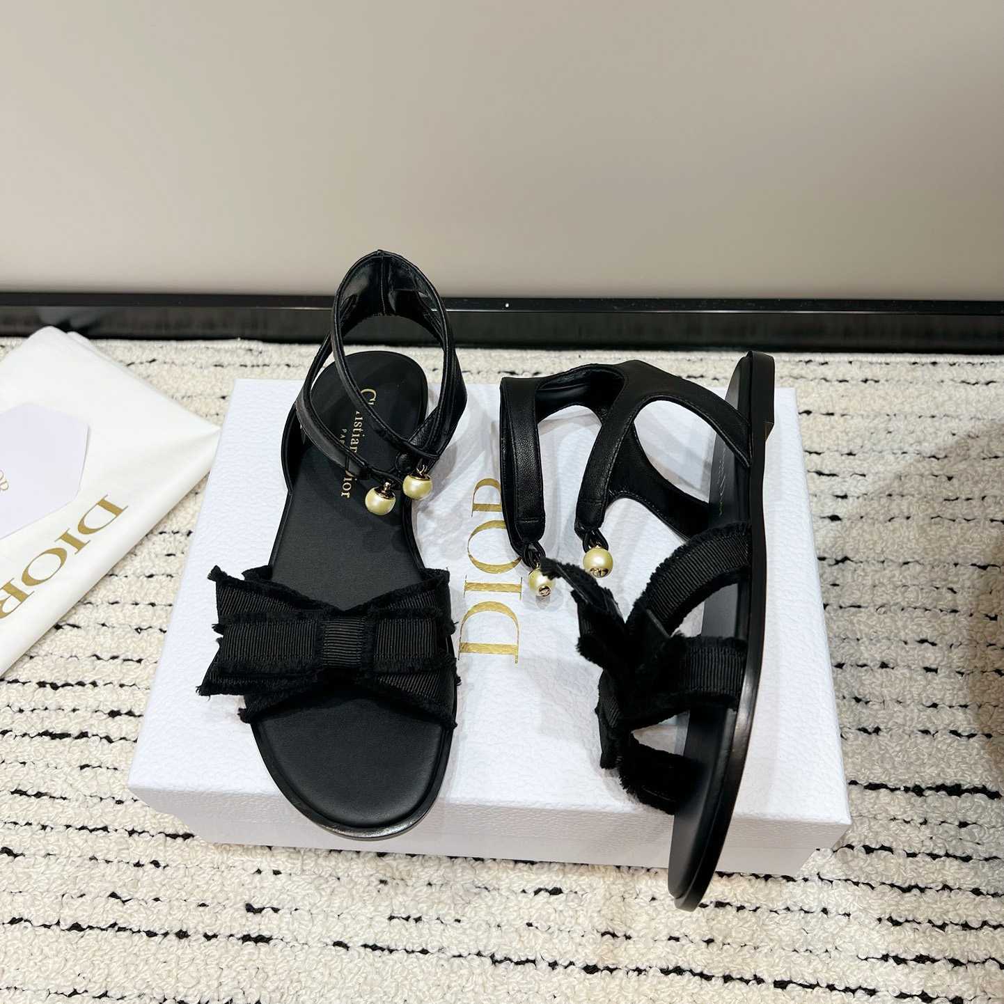 Dior Adiorable Sandal - FashionPlug