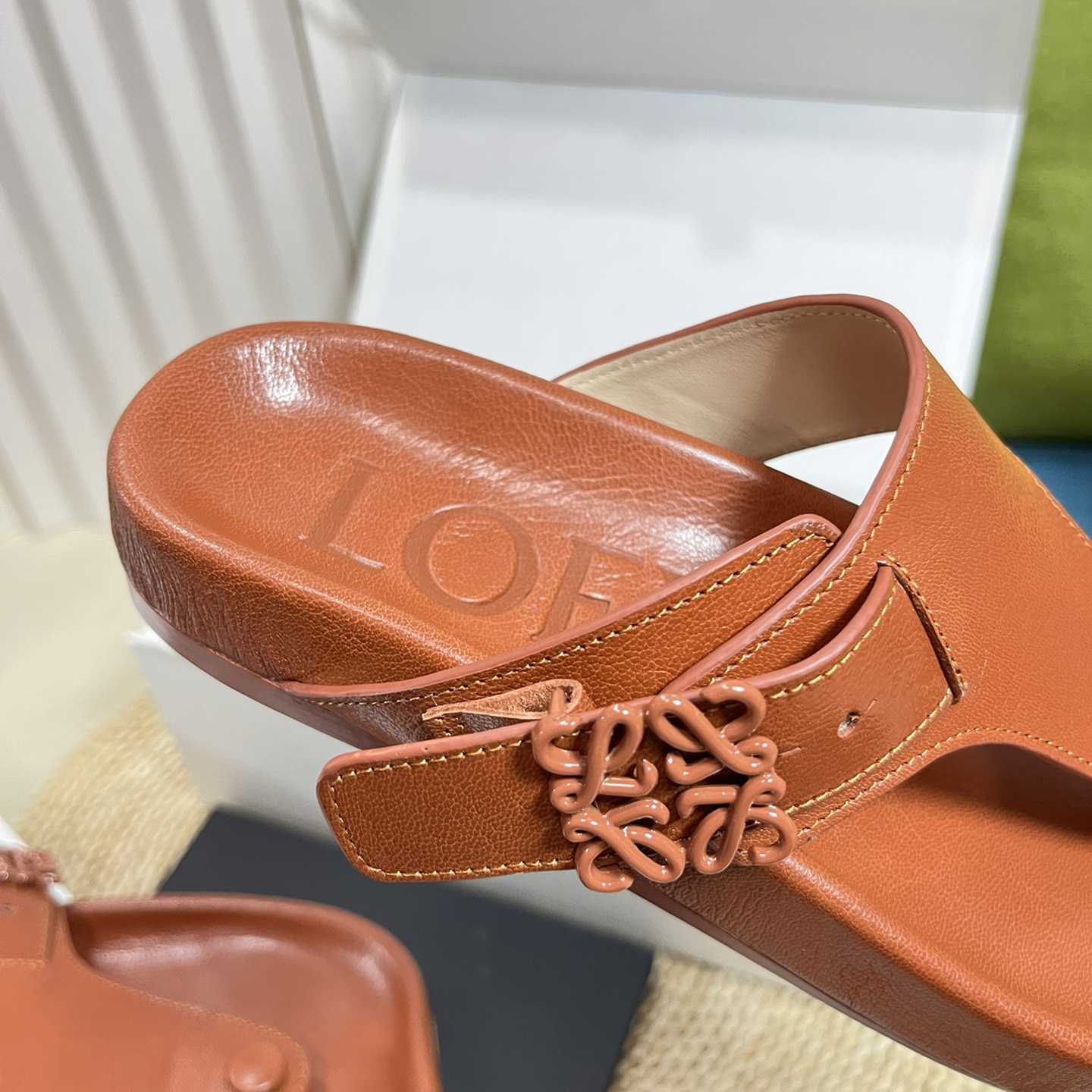 Loewe Anagram Ease Sandal In Kidskin - FashionPlug