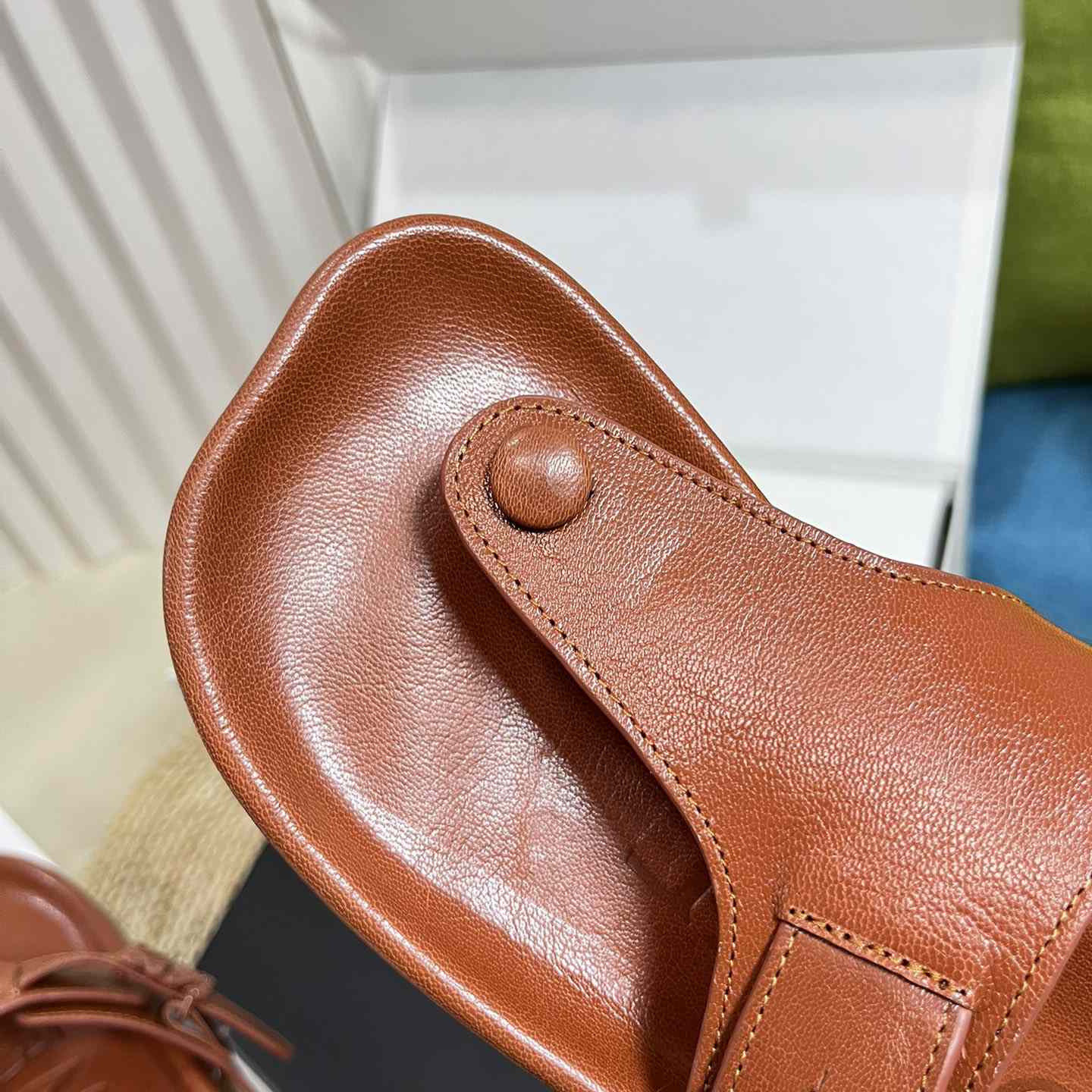 Loewe Anagram Ease Sandal In Kidskin - FashionPlug