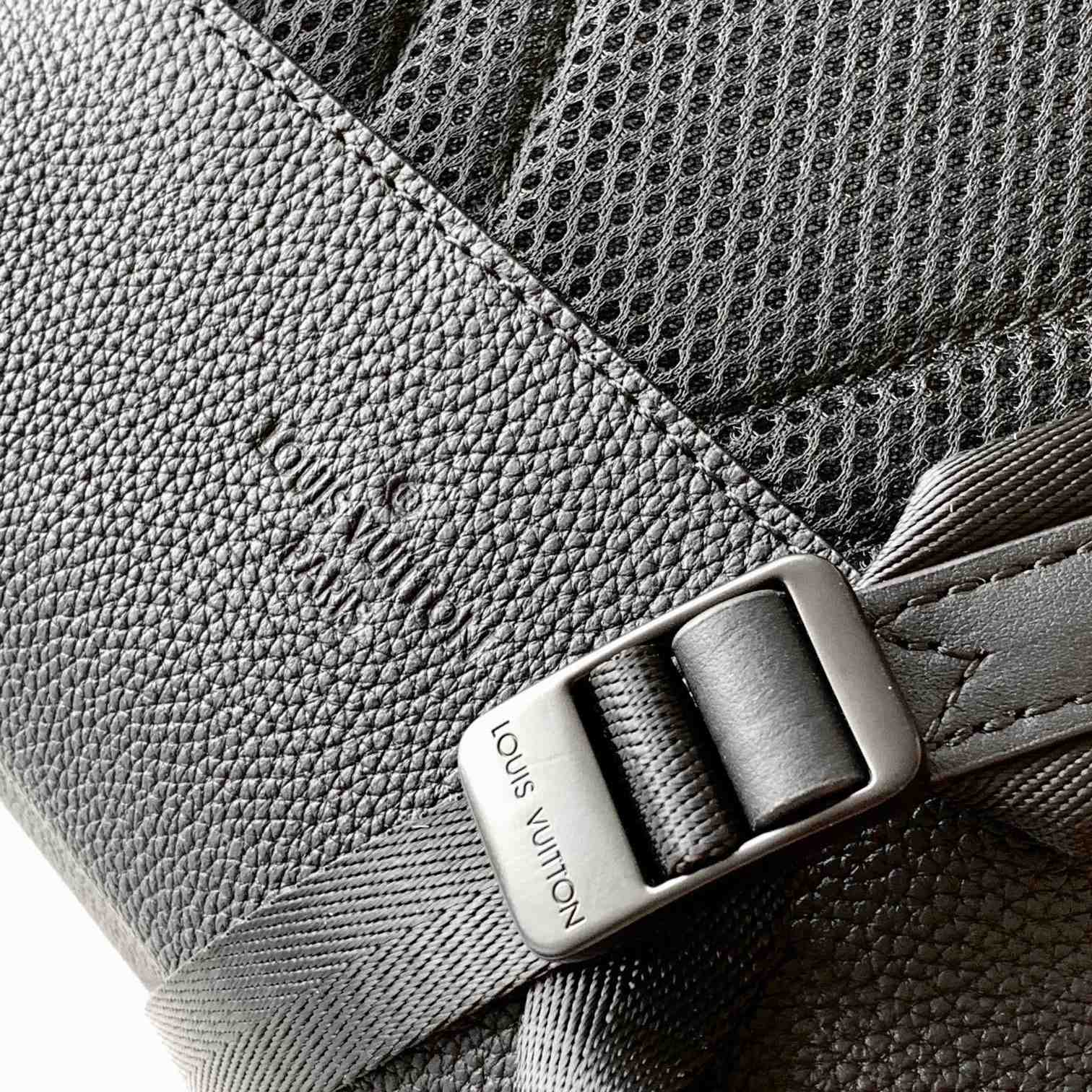 Louis Vuitton Takeoff Backpack    M57079 - FashionPlug