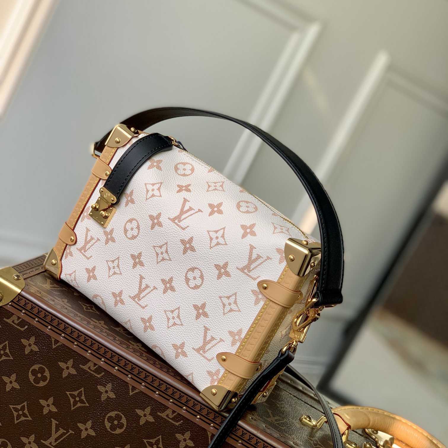Louis Vuitton Side Trunk MM   M46907 - FashionPlug