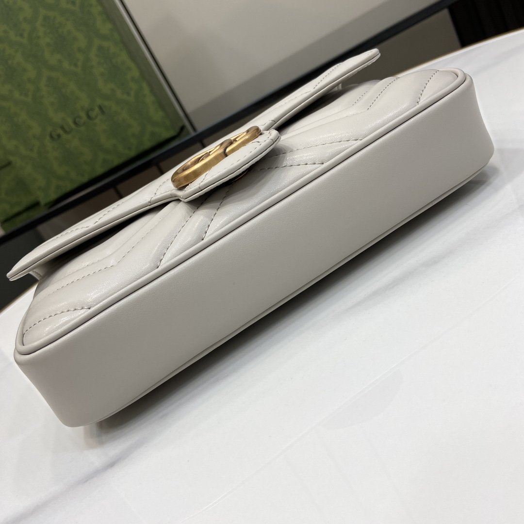 Gucci GG Marmont Mini Bag (21x 12x 5cm) - FashionPlug
