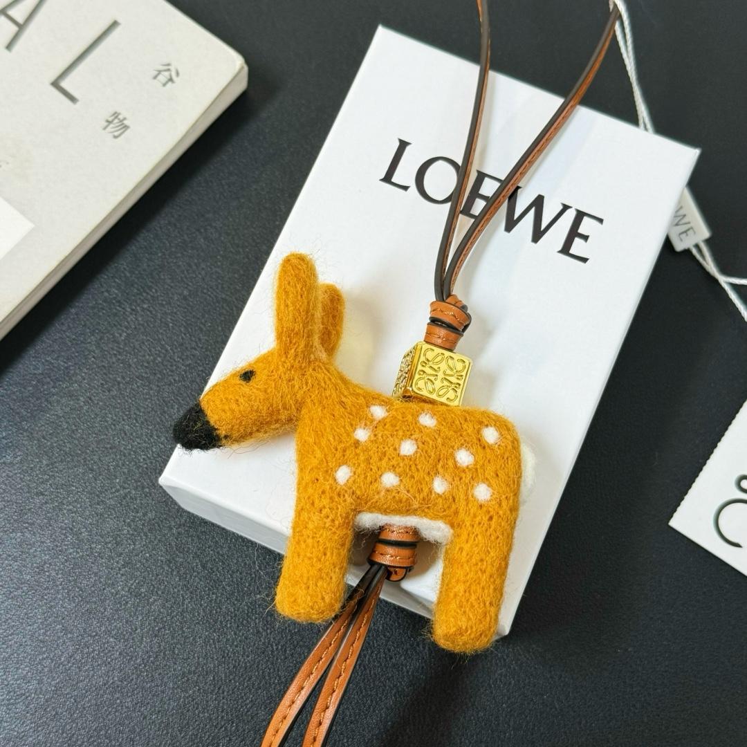 Loewe Deer Charm In Felt And Calfskin - FashionPlug