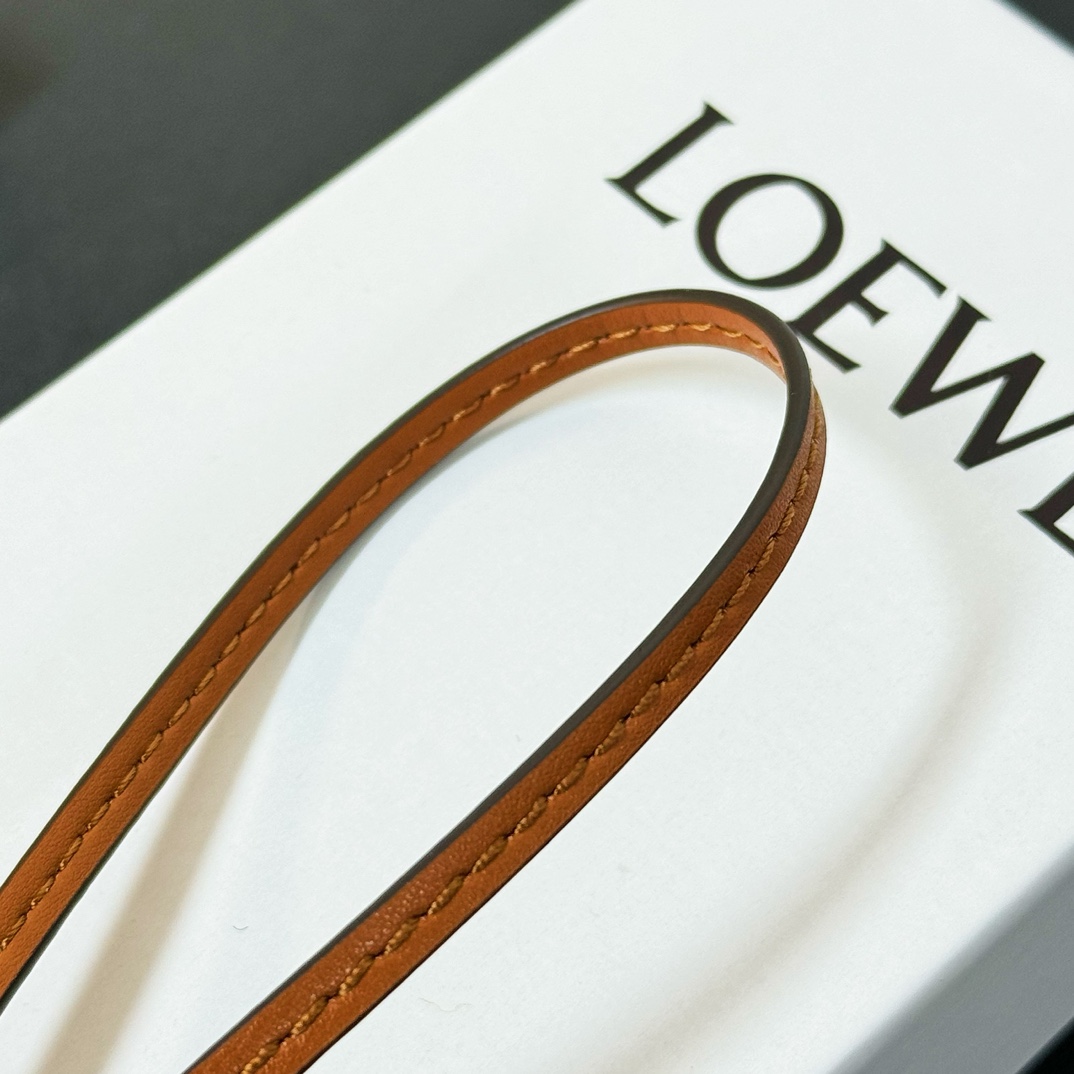 Loewe Deer Charm In Felt And Calfskin - FashionPlug