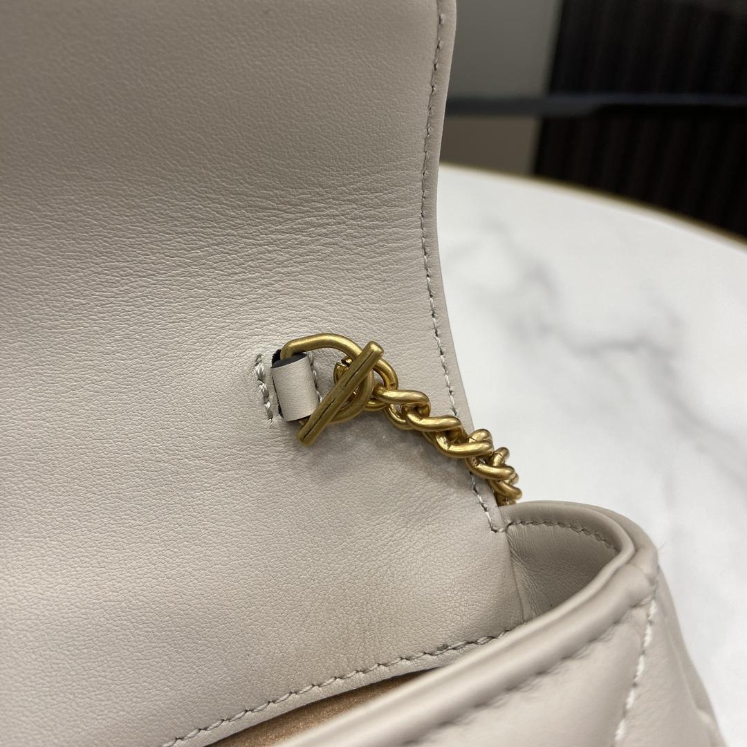 Gucci GG Marmont Super Mini Bag - FashionPlug