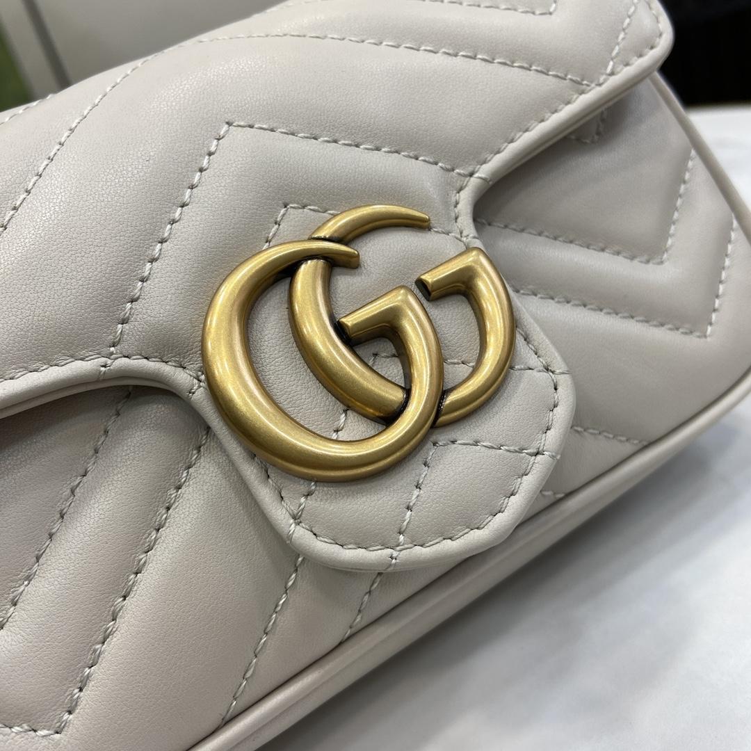 Gucci GG Marmont Super Mini Bag - FashionPlug