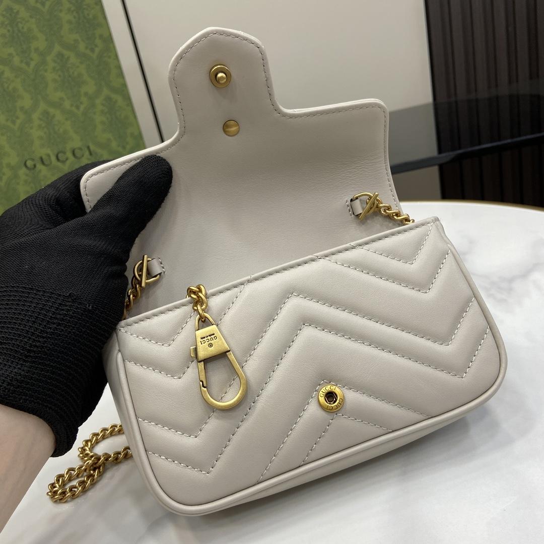 Gucci GG Marmont Super Mini Bag - FashionPlug