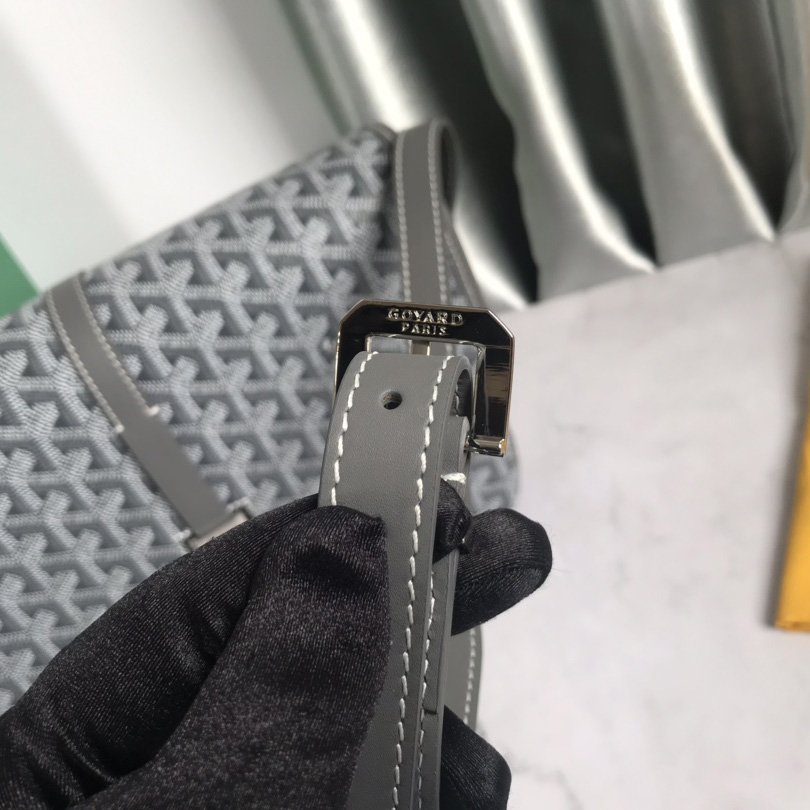 Goyard Belvedere MM Bag - FashionPlug