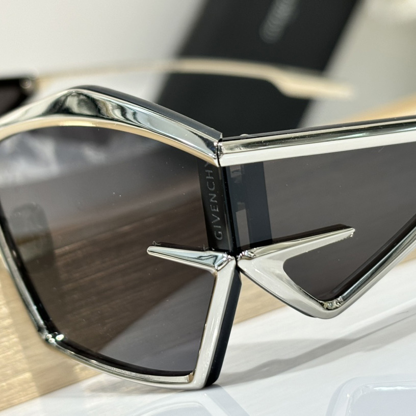 Givenchy Giv Cut Unisex Sunglasses In Metal   GV40066 - FashionPlug
