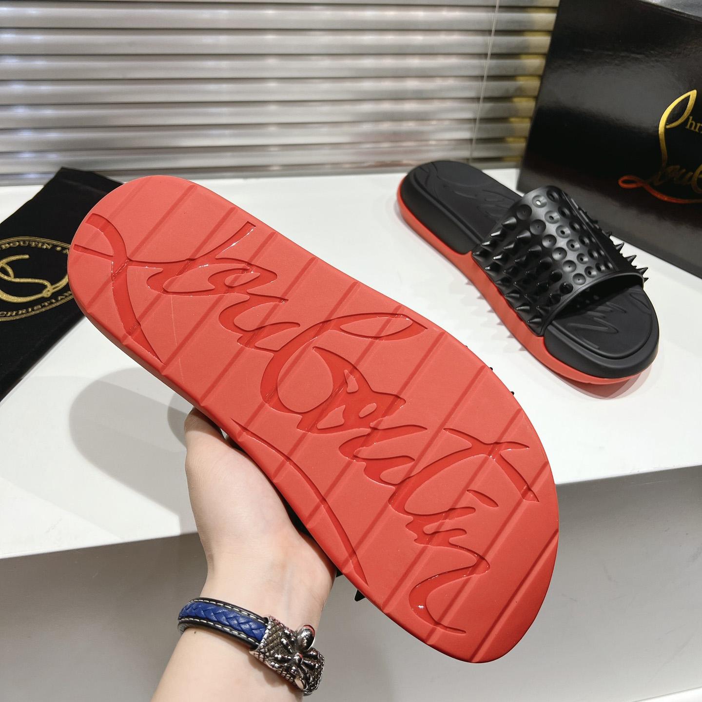 Christian Louboutin Take It Easy Summer Mule - FashionPlug