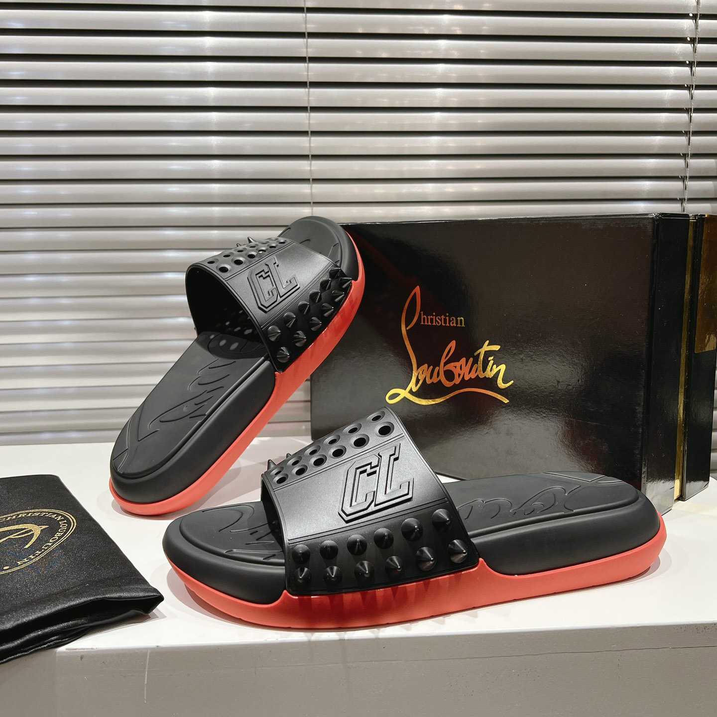 Christian Louboutin Take It Easy Summer Mule - FashionPlug