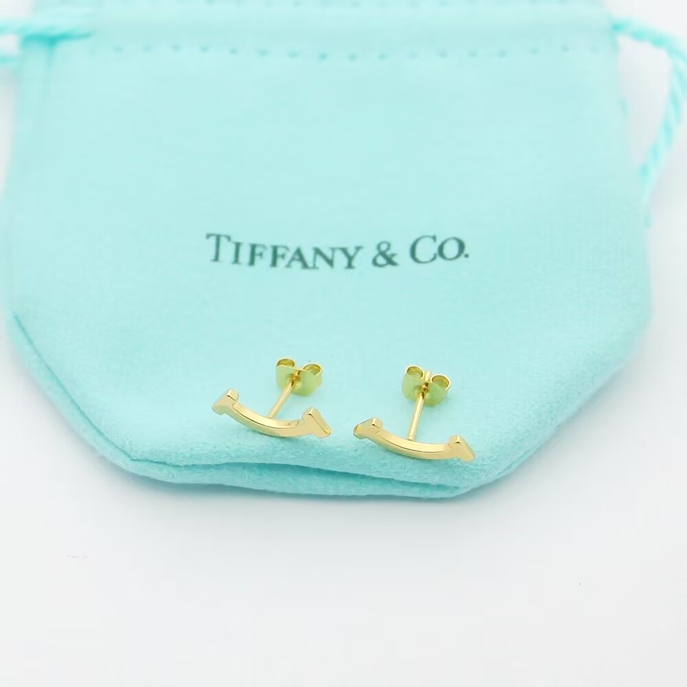 Tiffany & Co. Tiffany T Smile Earring - FashionPlug