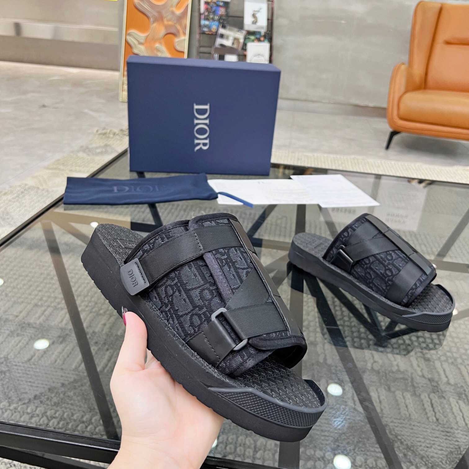 Dior Alpha Sandal - FashionPlug