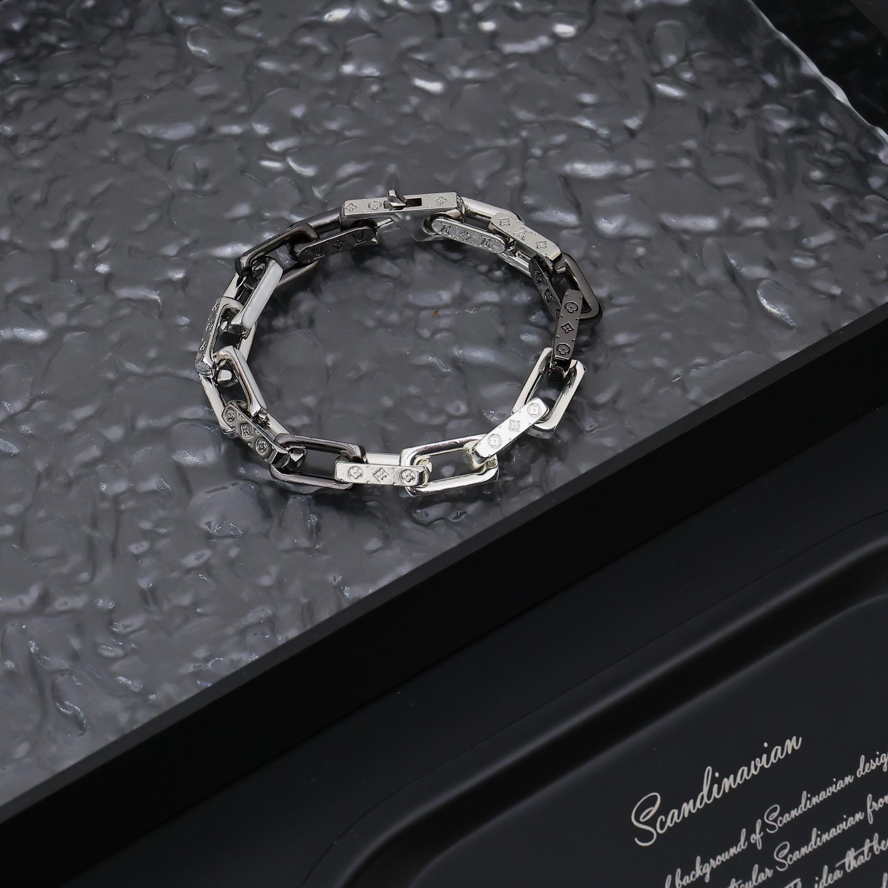 Louis Vuitton Monogram Chain Bracelet   M00686 - FashionPlug