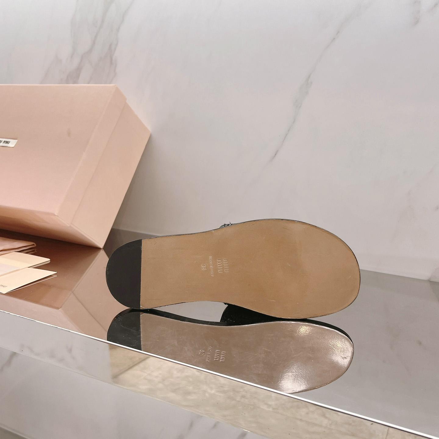Miu Miu Raffia-effect Woven Fabric Slides - FashionPlug