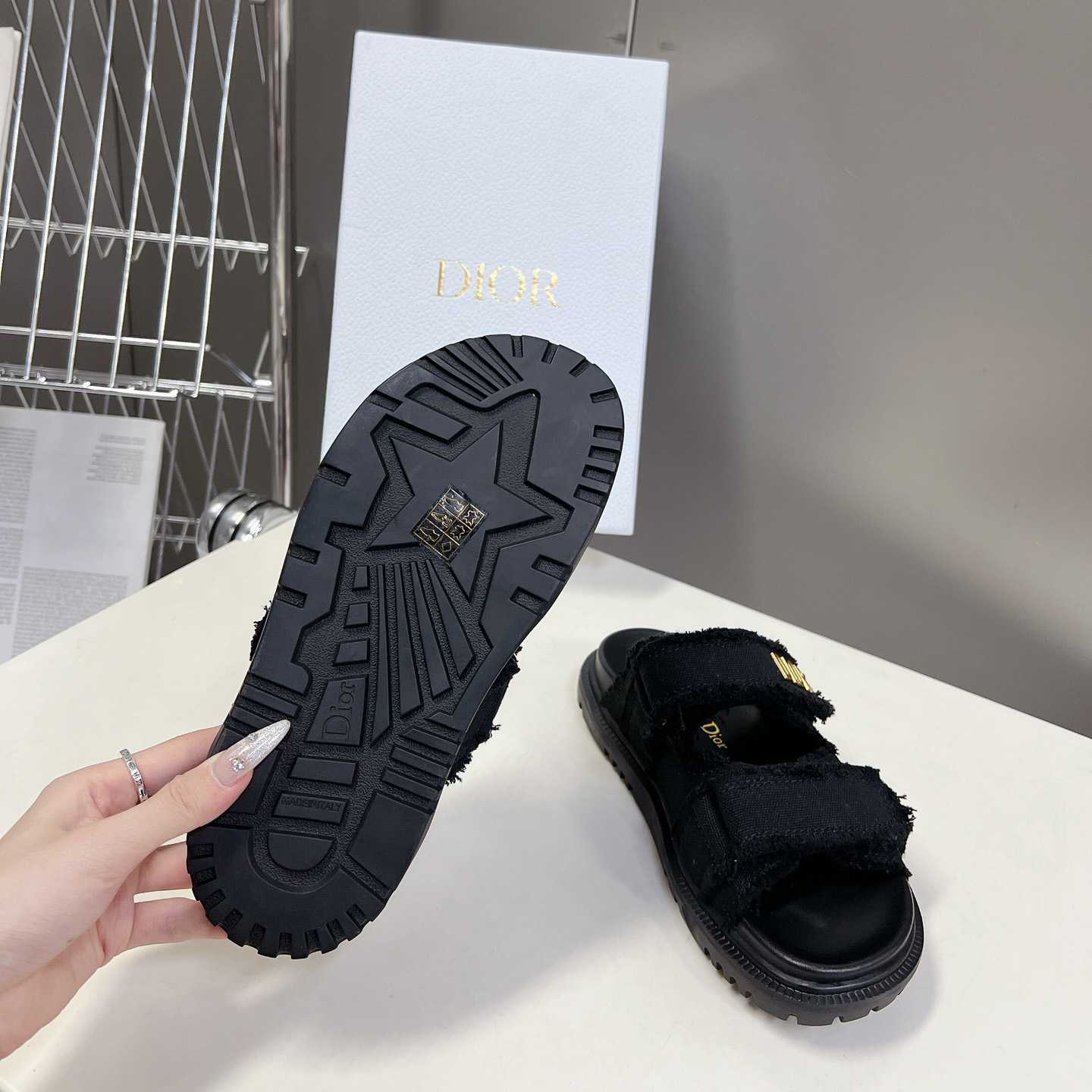 Dior Dioract Slide - FashionPlug