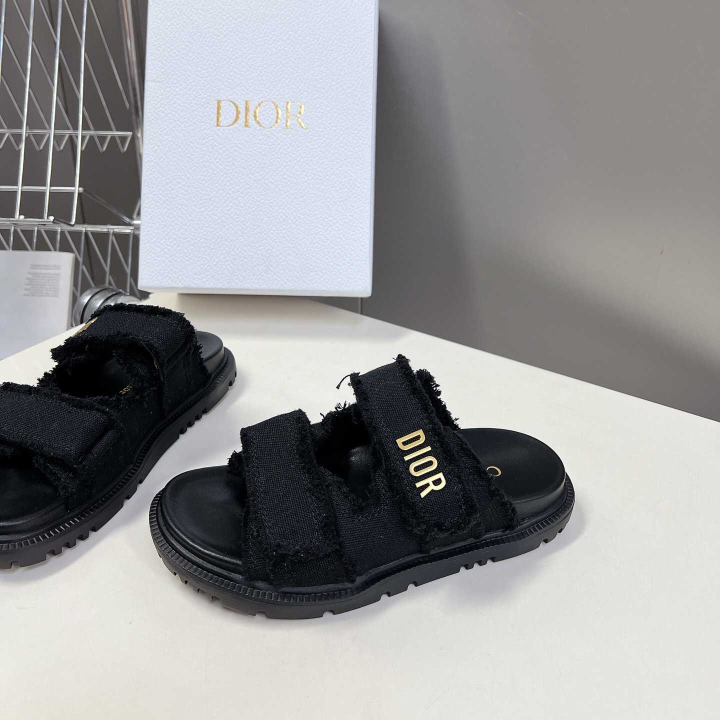 Dior Dioract Slide - FashionPlug