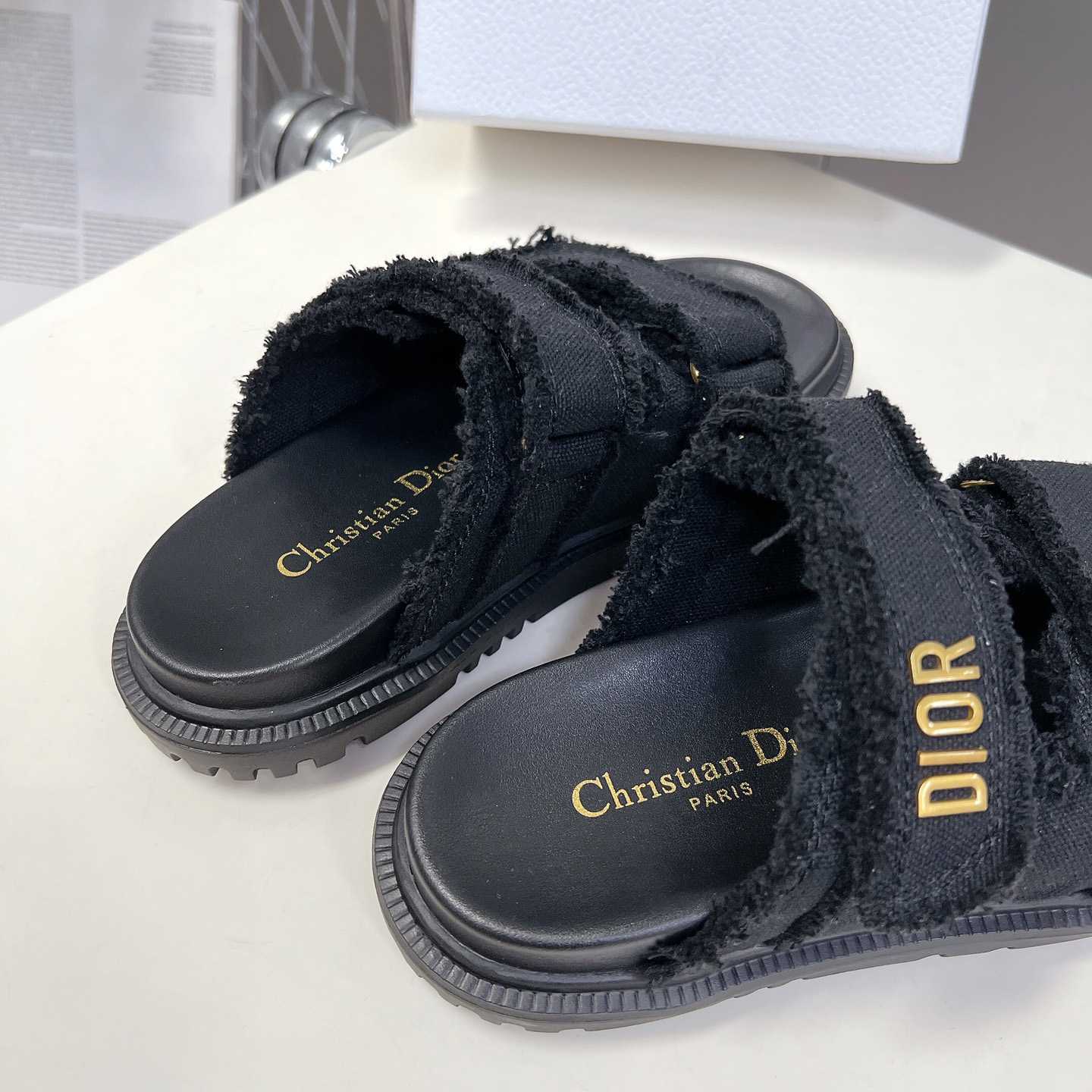 Dior Dioract Slide - FashionPlug