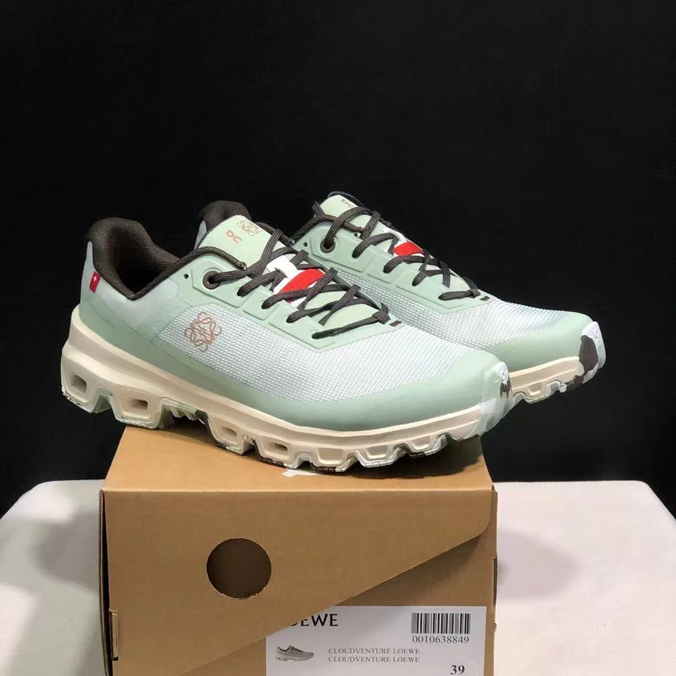 Loewe x On ‘Cloudventure’ Low Top Lace Up Sneakers - FashionPlug