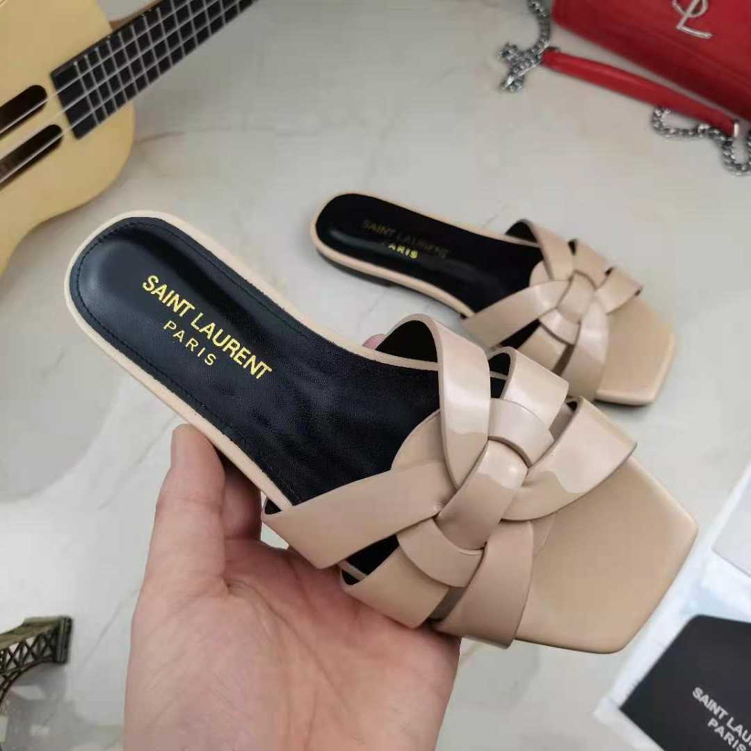 Saint Laurent Tribute Mules In Metallic Leather - FashionPlug