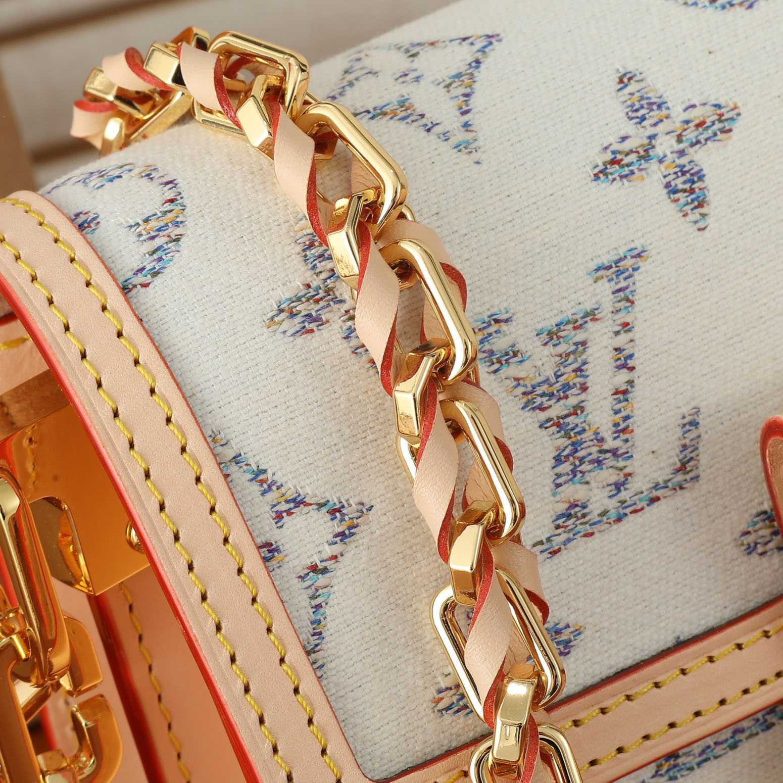 Louis Vuitton Mini Dauphine  M24841 - FashionPlug