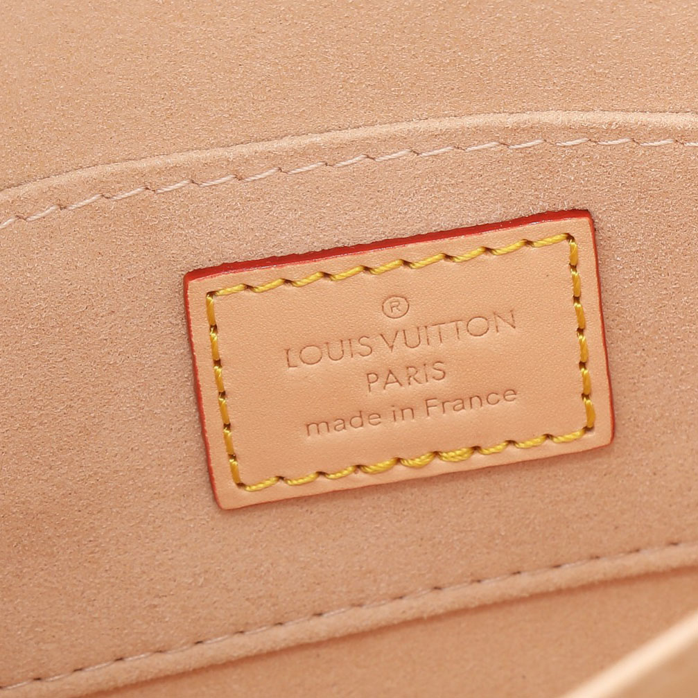 Louis Vuitton Mini Dauphine  M24841 - FashionPlug