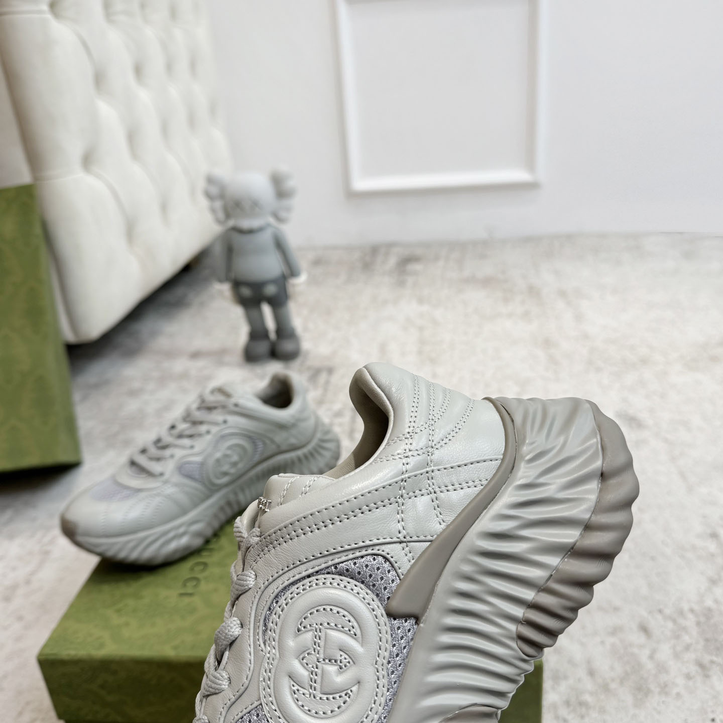 Gucci Ripple Trainer - FashionPlug