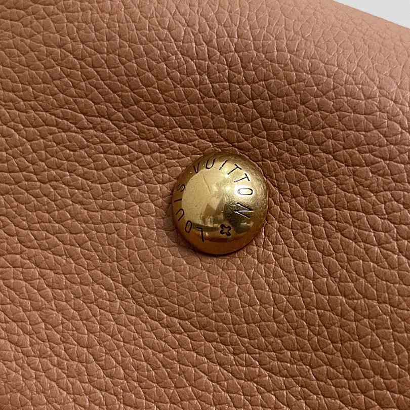 Louis Vuitton Low Key Hobo MM   M24974 - FashionPlug