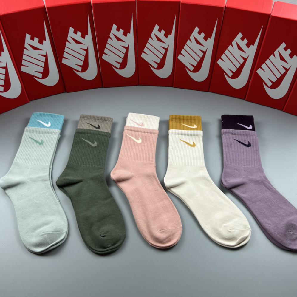 Nike Socks /Box - FashionPlug