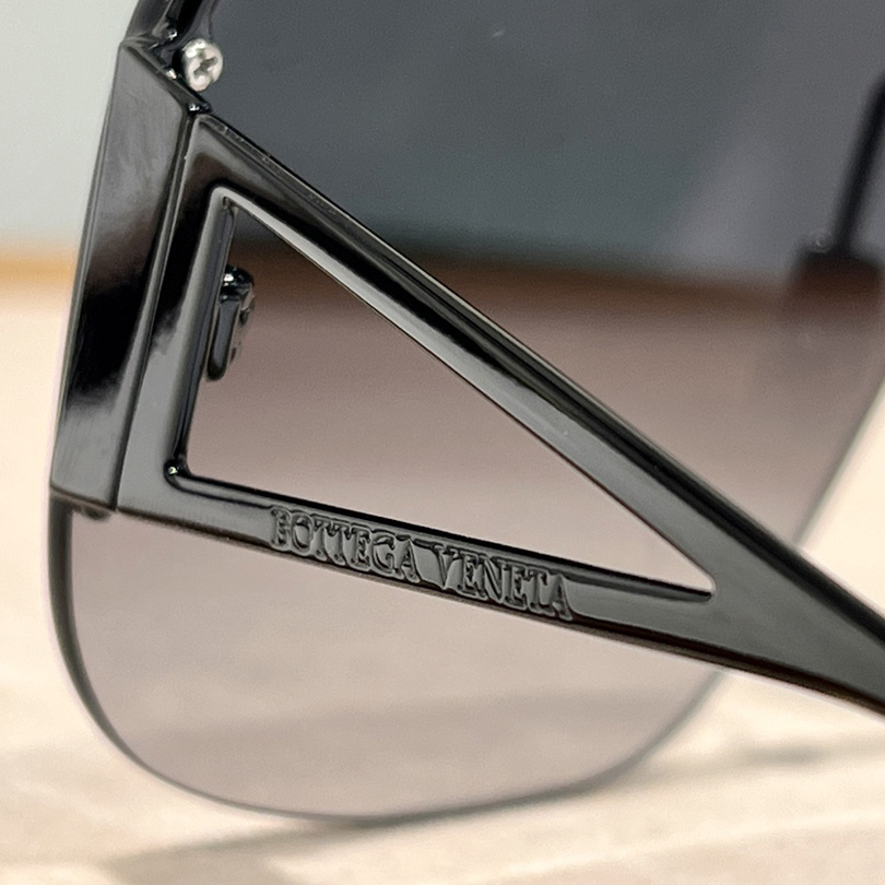 Bottega Veneta BV1065  Sunglasses    - FashionPlug