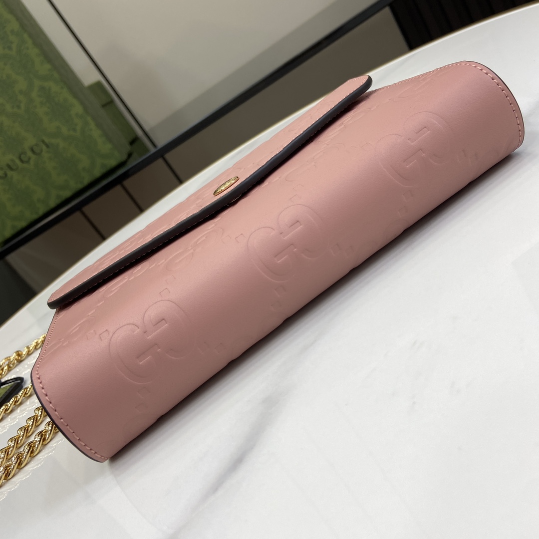 Gucci GG Chain Wallet - FashionPlug