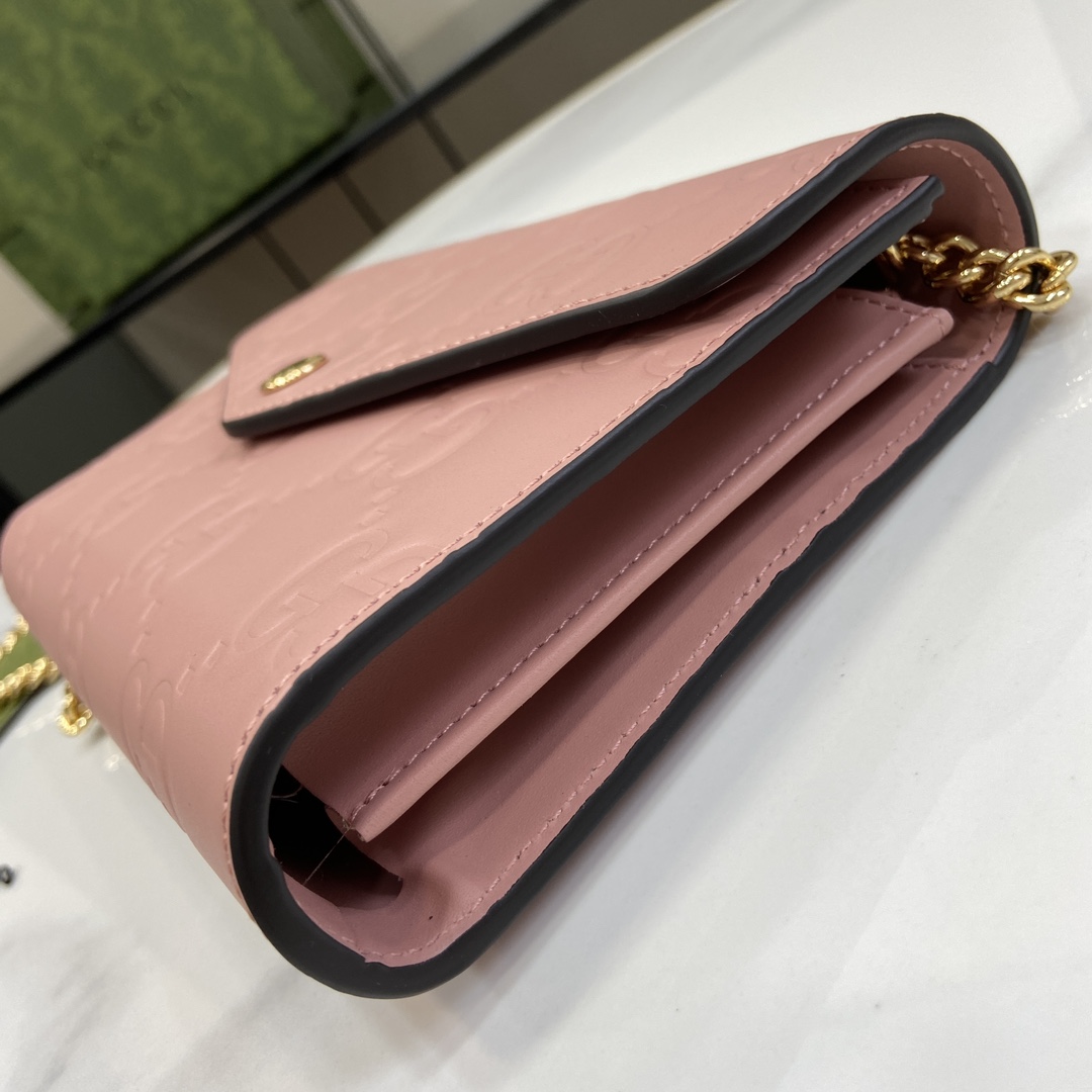 Gucci GG Chain Wallet - FashionPlug